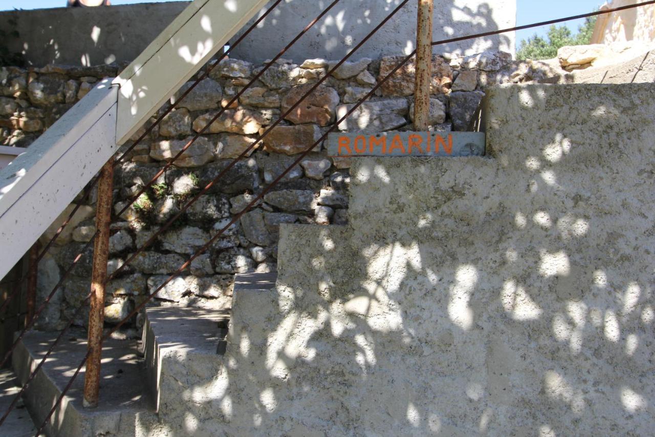 Studio Gard Calme Et Nature Russan Exterior foto
