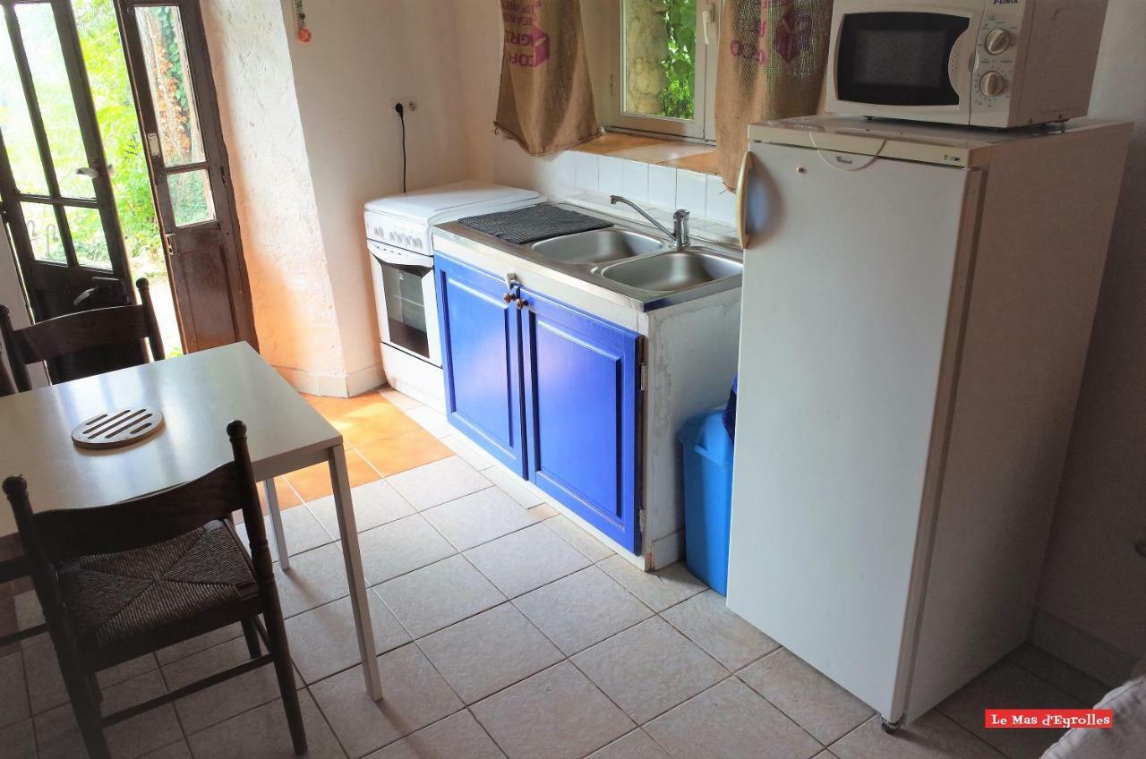 Studio Gard Calme Et Nature Russan Exterior foto