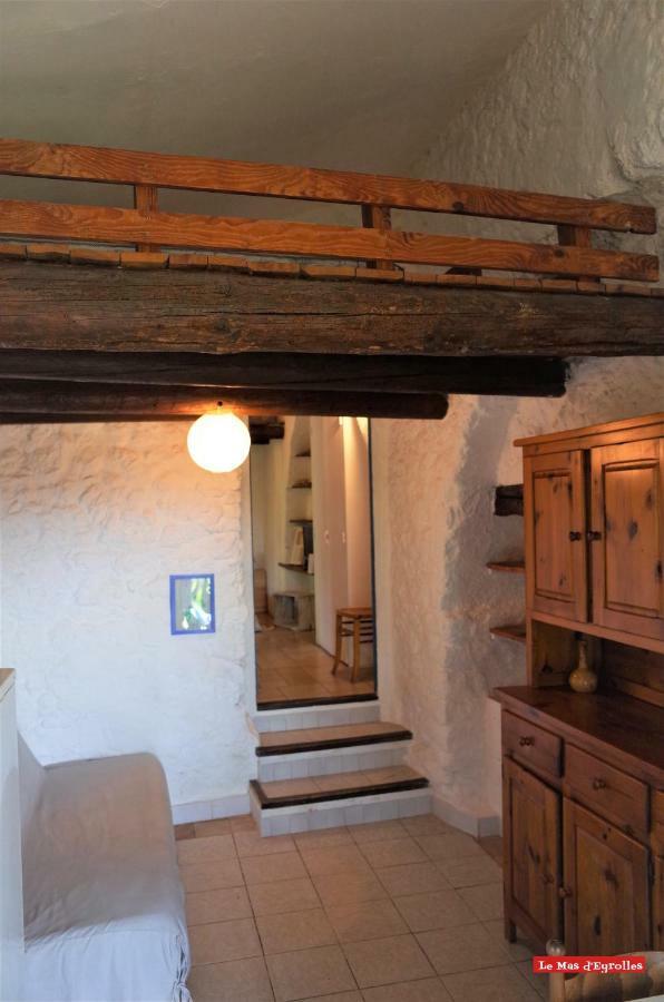 Studio Gard Calme Et Nature Russan Exterior foto